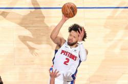 世界杯买球软件 -东部第一轰然倒地！坎宁安30+8+8难救主，奇才掀翻活塞欢迎浓眉哥