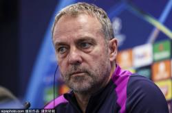 竞彩网 -父亲的一句“不要回家”：普约爾(ěr)如何将残酷忠(zhōng)告变成巴薩(sà)的铁血传承(chéng)